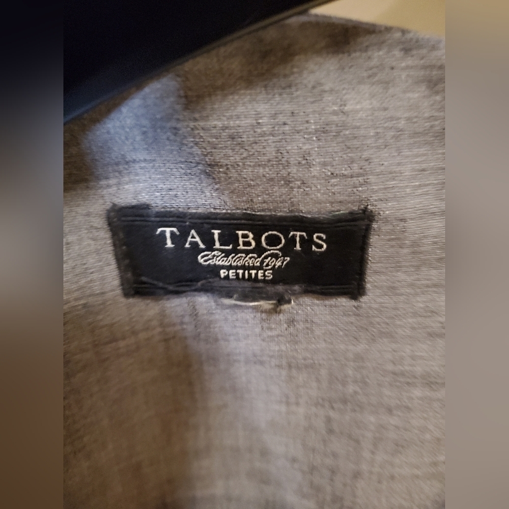 Talbots Grey Dressy Pants And Matching Top Set - Picture 3 of 16